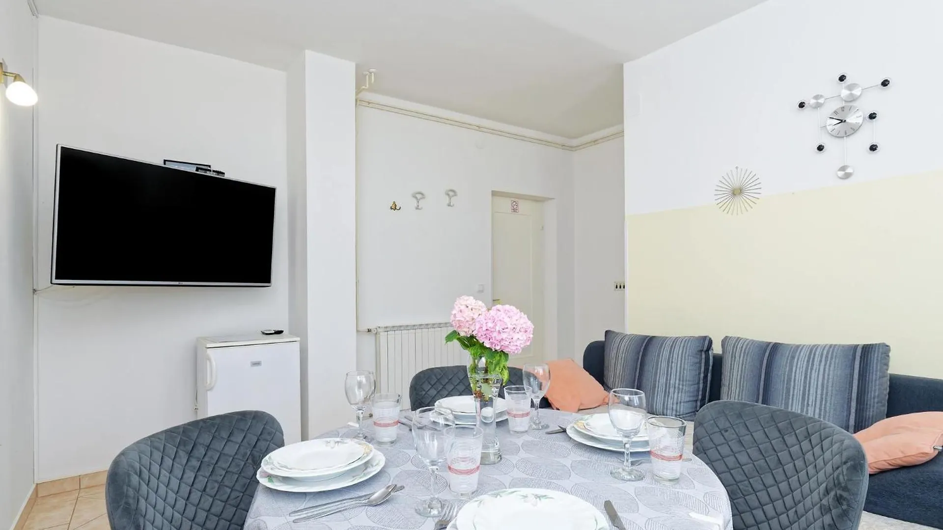 Apartments Marta By Rent Istria Новиград
